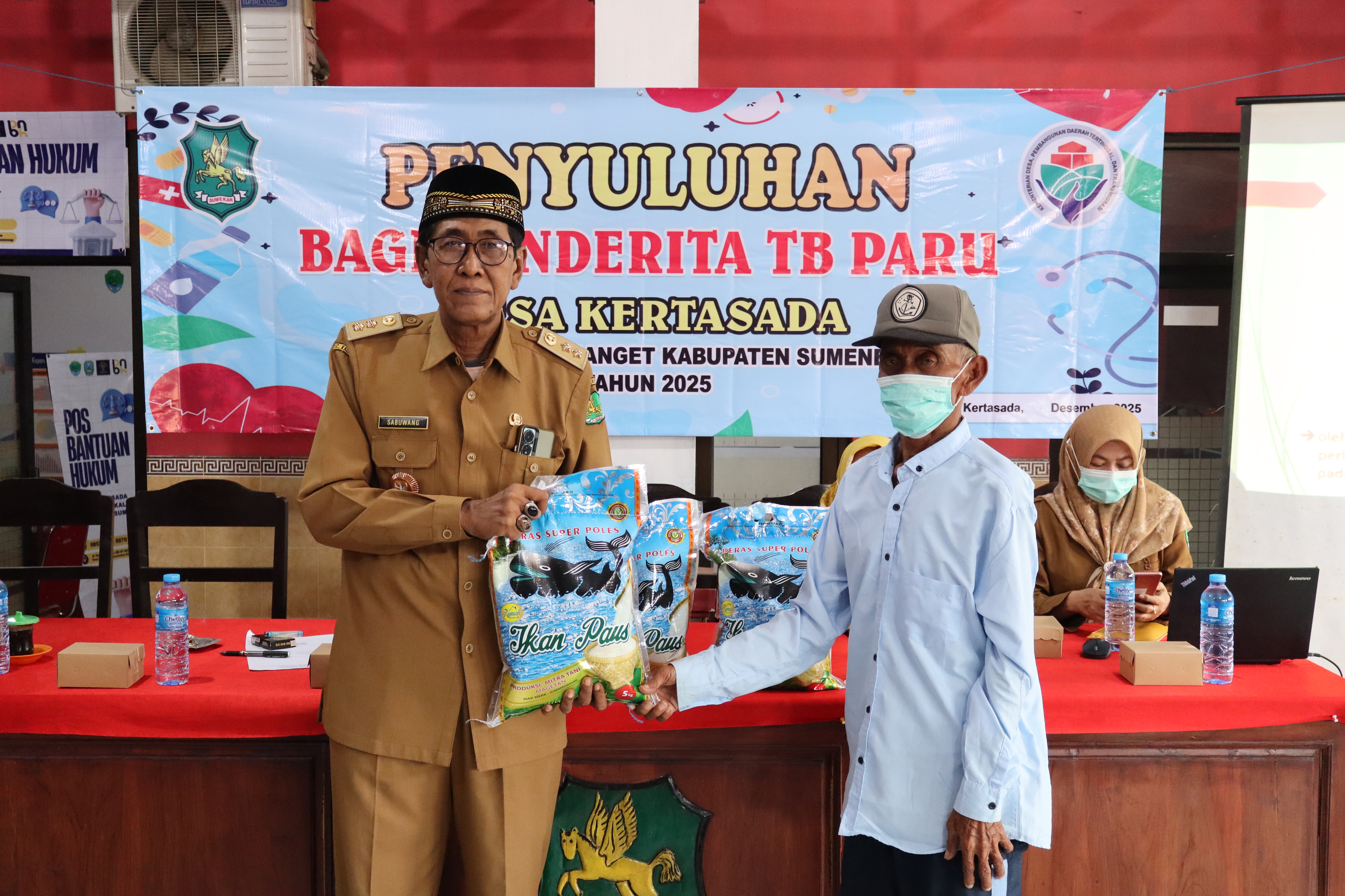 PENYULUHAN BAGI PENDERITA TB PARU DESA KERTASADA